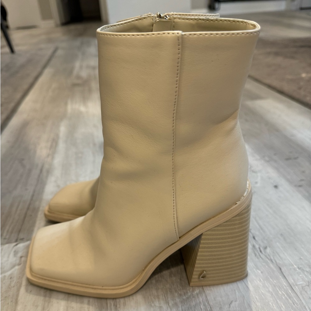 Circus by Sam Edelman square toe block heel boots